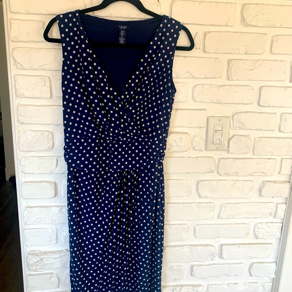 CHAPS white & navy blue polka dot sleeveless dress
